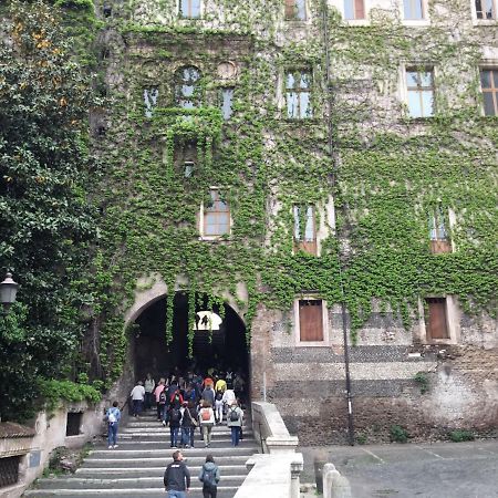 ホテル Duca Di Cavour ローマ エクステリア 写真